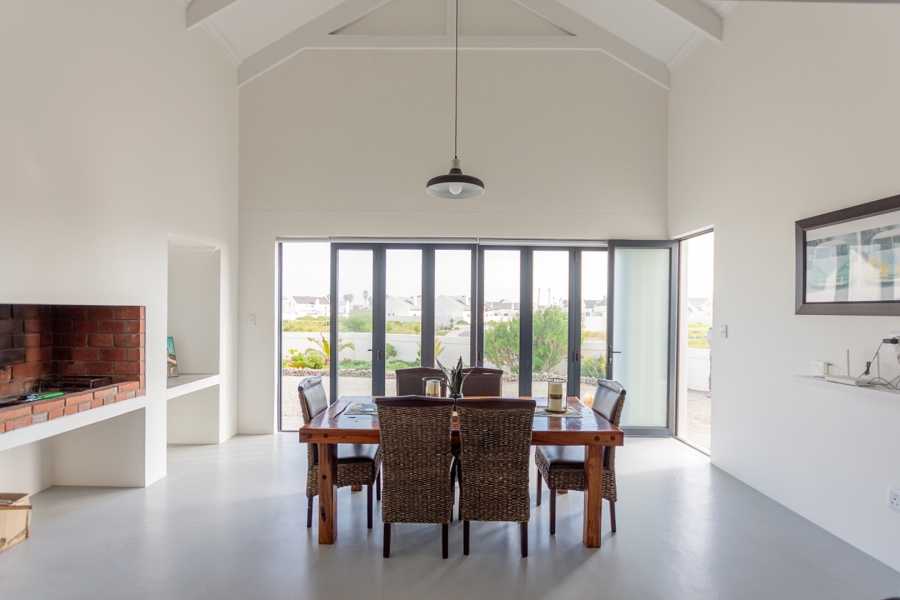 3 Bedroom Property for Sale in Britannia Bay Western Cape
